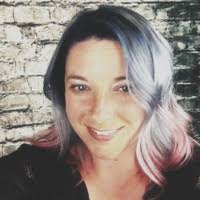 Cari Ulrich's Instagram, Twitter & Facebook