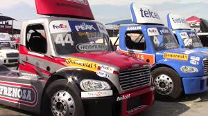 Curiosamente, los desarrolladores de back end con 8 o más años de experiencia (senior) ganan $72,000 pesos mensuales en promedio, lo que no. Tractocamiones De Freightliner Vuelven A La Nascar Peak Mexico Series Mexico Automotriz