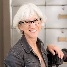 Susan Plotner's Instagram, Twitter & Facebook