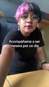 Un dia trabajando como mesera 🤵‍♀️, gracias a @Gerald Montoya por la  oportunidad y por la paciencia. Yo me andaba muriendo y Gerald me decia que  el dia estaba tranqui xD, espero les guste 💖 #foryou ...