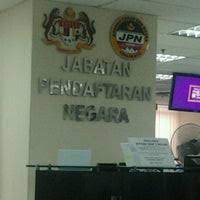 Selepas dua minggu kami datang, petang khamis tapi kerani kaunter beritahu sistem. Jabatan Pendaftaran Negara Selangor Shah Alam Selangor