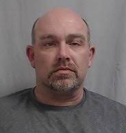 Cave City man in jail after chase