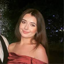 Queen Anne's School Employees, Location, Alumni