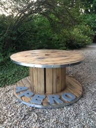 Table Basse Bobine Apero Stylee Decoration Salon Cerclage De Fer Bois Verni Originale Unique Sur Table Basse Touret Table Basse Exterieur Table Basse Bois