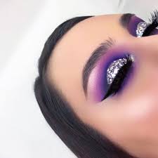 Lycheexo On Instagram Makeupbykay 19 Used Silver Glitter From Our Prime Collection For This Look Purple Makeup Looks Silver Makeup Gold Eyeshadow Looks