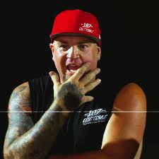 Kamikaze Vs White Rhino Street Outlaws