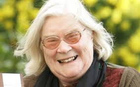 Jennifer Johnston: Award-winning Irish author dies in Dublin