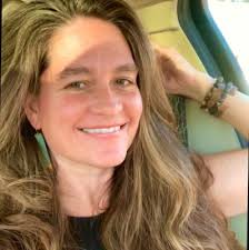 Baltimore friends, if anyone needs an absolutely top-1%, native Spanish…