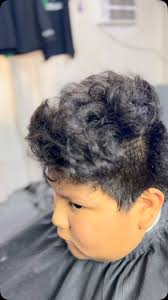 Le aventamos unos rayitos platas al Macias y su respectivo buen corte feliz  cumple perrito mañana te veo😜