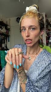 Faye Rawlings's Instagram, Twitter & Facebook