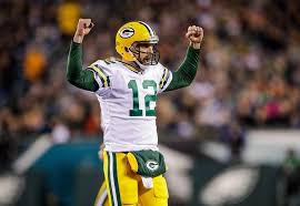 Celebrate Aaron Rodgers' birthday by checking out some facts & photos of  him from his career! 🎉🏈 📸: https://t.co/n9na5MQKCj