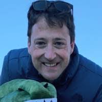 Brad Leeman's Instagram, Twitter & Facebook