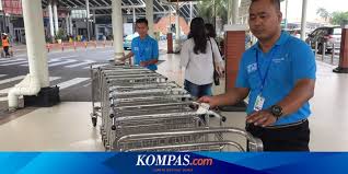 Setelah pulang kerja hp tersebut dijual, baik secara langsung maupun melalui. Disebut Kerja Malas Malasan Begini Penjelasan Airport Helper
