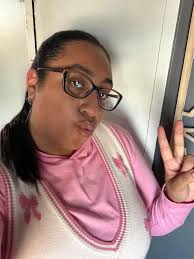 Ok, i have Question. I am fairly new to the fandom and I knew about Alastor  being shot in the head while out in the woods burrying a victim. Been  mistaken as