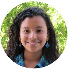 LAII Awards Mafalda 'Muffie' Larrichio and Pan-American Roundtable  Scholarships ::