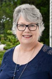 Darla Rich's Instagram, Twitter & Facebook