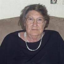 Roseann Gates's Instagram, Twitter & Facebook