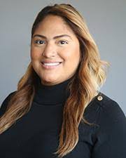 Rachel Fehr's Instagram, Twitter & Facebook