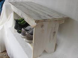 A outdoor convertible table isn't something you see often, so this diy convertible coffee table caught shawn made his outdoor convertible coffee table bench so that it could be converted into a coffee table!. Diy Farmhouse Pallet Bench And Coffee Table Pallet Furniture Plans