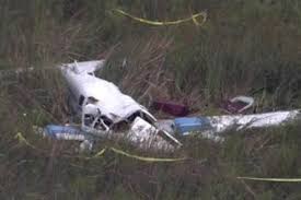 I heard the plane engines popping, about three times, 'bang, bang, bang,' and then it went right by me, witness david devine said as cited by abc 10 local authorities said that two people were killed in the crash but their identities have yet to be officially released. Florida Plane Crash Indian Woman Among 3 Killed As Two Training Aircraft Collide Mid Air In Us The Financial Express