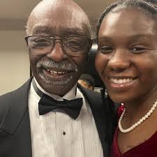 It's that time again! The Alabama A&M University Choir would love to take  the time to wish our director, Dr. Horace Carney, a very happy birthday!!  🎉🎂