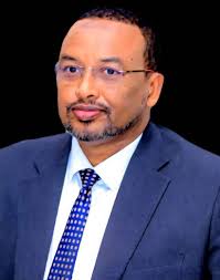 Waan cambaaraynayaa falka ka dhacay Madaarka Cigal International AirPort  Madaxweynihii Hore JSl Madaxweyne Muuse Bixi Cabdi Xasaanad buu leeyahay  xukuumadana waxaa ku waajiba in ay ilaaliso. Xukuumadda waxaa looga  fadhiyaa in ay