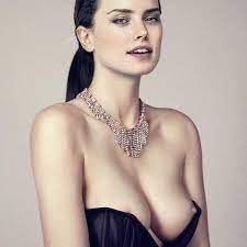 Daisy Ridley Nip Slip Boobs Pop Out Gq Magazine Photoshoot Hq Naked Celebrity