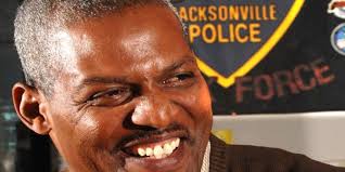 Pitchman for prison hangs up Jacksonville badge