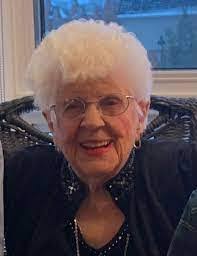 Anastasia Regan's Instagram, Twitter & Facebook