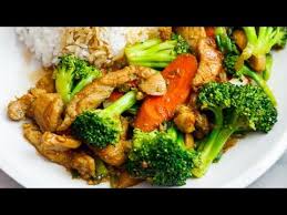 Marinate chicken in sauce for 10 minutes or longer. Chicken And Broccoli With Garlic Sauce Youtube Broccoli With Garlic Sauce Broccoli Dhal Recipe