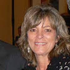 Luann Sims's Instagram, Twitter & Facebook