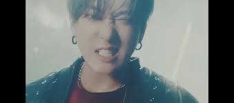 My most favorite photo of Changbin in Giant Stray Kids Stay