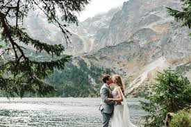 There are so many beautiful locations for the perfect wedding photo in sydney. 31 Beautiful Outdoor Wedding Venues You Ll Love Wedding Spot Blog