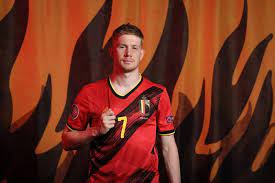 Kevin de bruyne inspired belgium to a comeback win against denmark that secured their place in the last 16 of euro 2020 as fans and players paid tribute to danish midfielder christian eriksen, who. Y9sphdkrpb4ixm