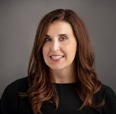 Debbie Manship's Instagram, Twitter & Facebook