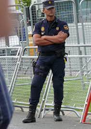 * nueva busqueda validar funcionario preguntas frecuentes. Policia Nacional U I P Blurring Faces By Security Reaso Flickr