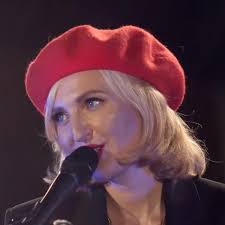 At first, jusis recorded r&b music, which evolved into electronic dance style in later albums. Reni Jusis Spotify