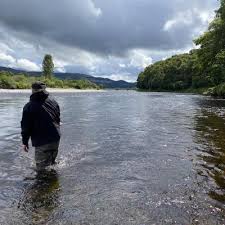 Download i fishing lite and enjoy it on your iphone, ipad and ipod. Professional Scottish Salmon Fishing Guide Advice Information