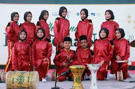 Dengan peradaban islam di manana pun. Indonesia Go Id Melestarikan Budaya Islam Di Lombok Melalui Festival Khazanah Ramadan