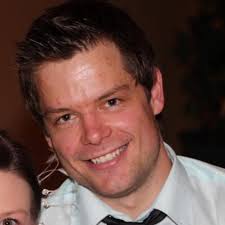 Brad Mumford's Instagram, Twitter & Facebook