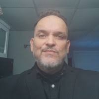 700+ perfiles de «Borrero»