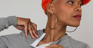 Hôp'tisoins adapte les vêtements aux besoins des patients