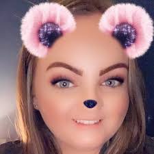 Ellie Johnston's Instagram, Twitter & Facebook