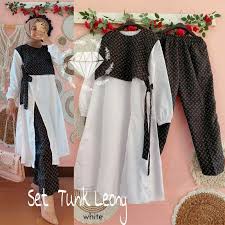 Buat kamu yang ingin berkreasi dan bergaya dengan mengenakan baju tunik, 10 rekomendasi baju tunik model kekinian berikut mungkin bisa menginpirasi kamu. Pakaian Tunik Wanita Set Alice Daily Set Setelan Tunik Muslim One Set Premium Fashion Terbaru 2021 Shopee Indonesia