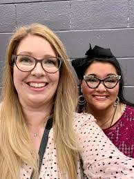 Kay Plunkett's Instagram, Twitter & Facebook