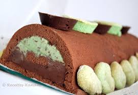 Buche Glacee Menthe Chocolat Recettes By Hanane Recette Buche Chocolat Recette Buche Recette Dessert