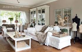 bladeren in wonen landelijke stijl jennyknowsgreenvillescrealestate jennyrogerstesner greenvillesc thuis woonkamer rustieke woonkamers ikea woonkamer