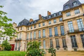 Make social videos in an instant: Moyseio Toy Pikaso Musee National Picasso Parisi Toptraveller