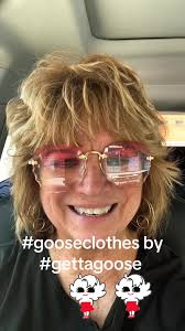 How to Make Male Concrete Goose Clothes