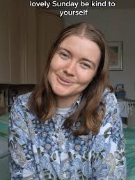 Luna Keller (@lunakellermusic)